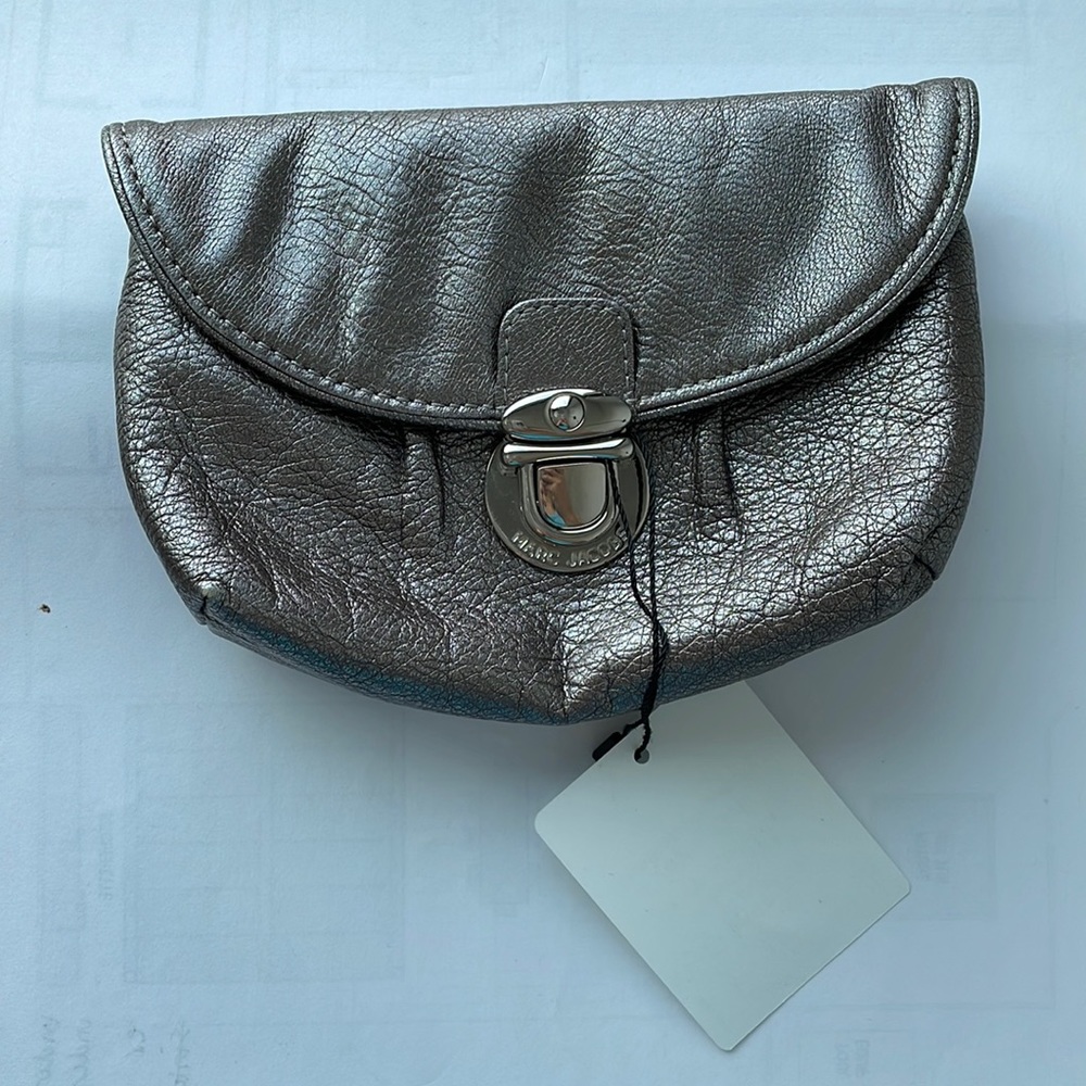 Marc Jacobs mini bag. Brand new, not used much. Perfect for going out!